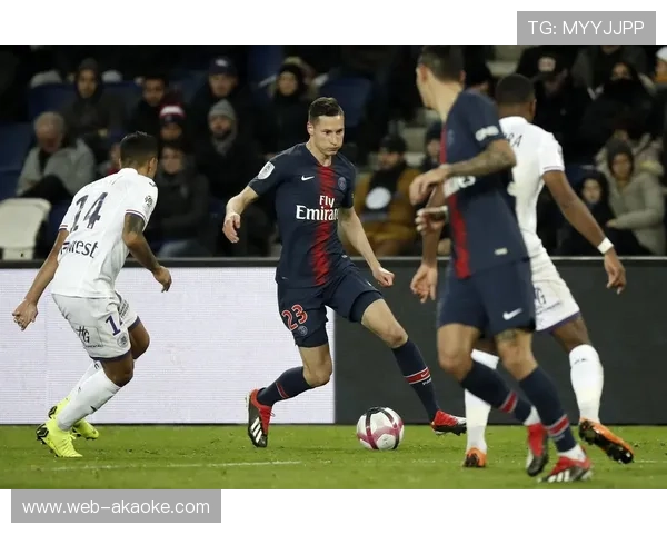 朗斯客场挑战图卢兹，托马森补时阶段传射建功